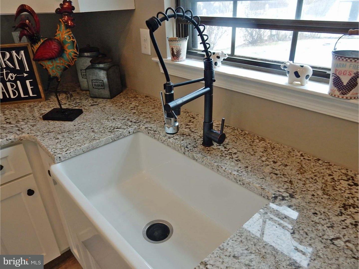 3 Dorado Road Clementon, NJ 08021 - Photo 7 of 19 Kitchen