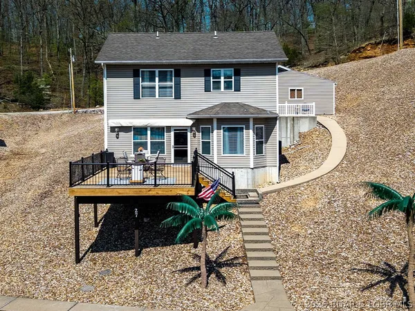 $696,000 | 27 Old Sassafrass Road, Eldon, MO 65026