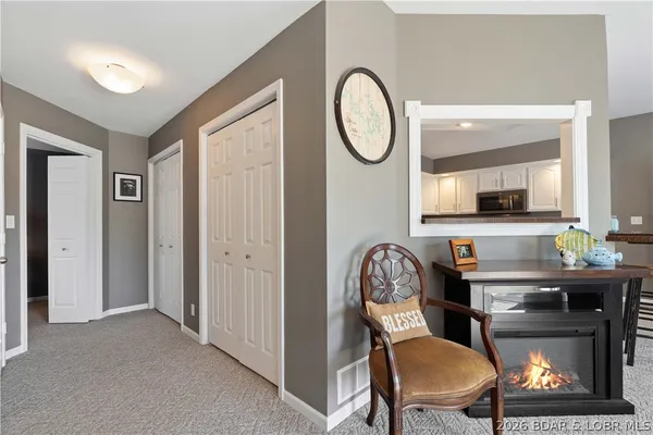 $714,900 | 27 Old Sassafrass Road, Eldon, MO 65026