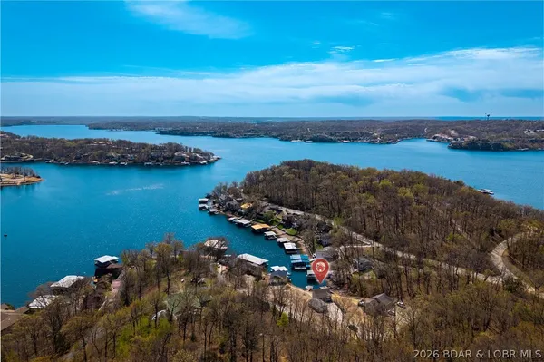 $714,900 | 27 Old Sassafrass Road, Eldon, MO 65026