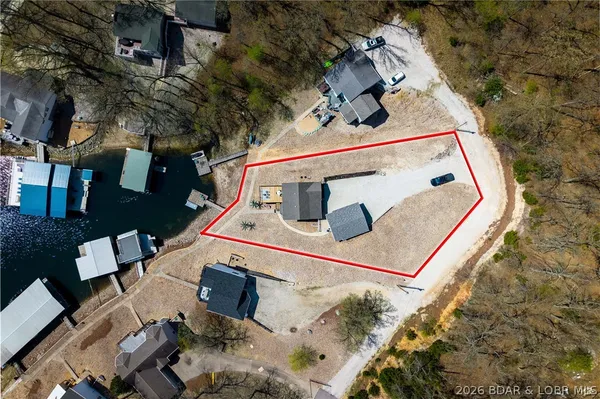 $696,000 | 27 Old Sassafrass Road, Eldon, MO 65026