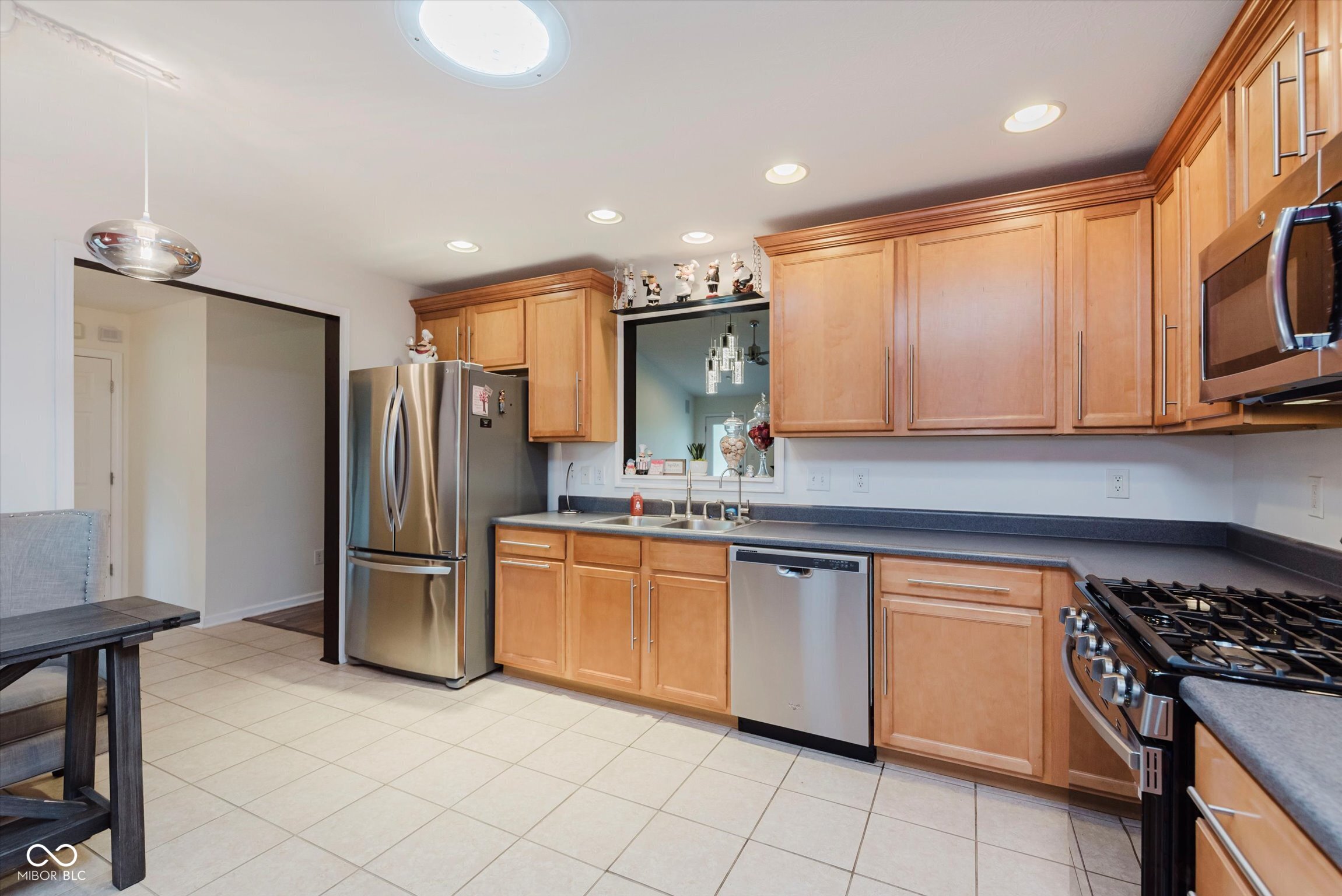 12535 Old Pond Road Noblesville, IN 46060 - Photo 11 of 28 Gallery Image 11
