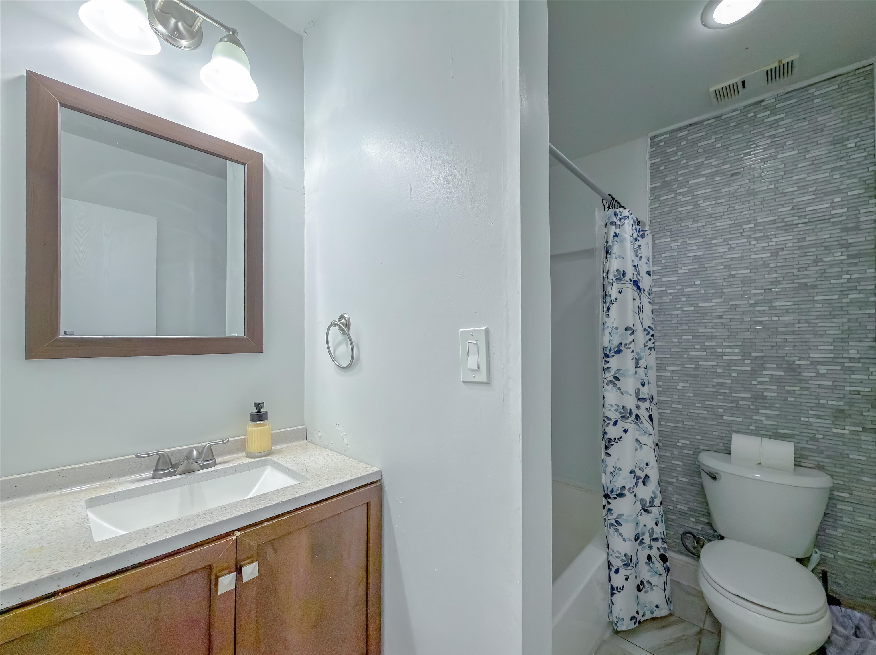 1515 Paul Russell Road, Unit 16 Tallahassee, FL 32301 - Photo 33 of 38