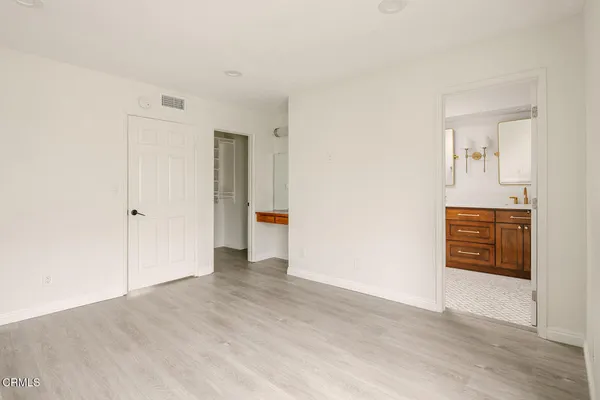 an empty room with closet