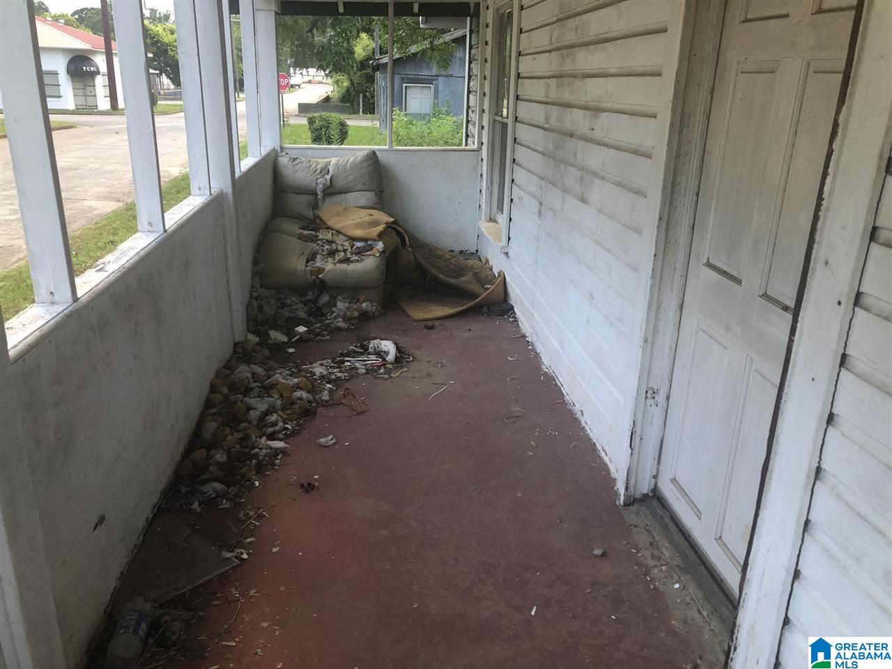 315 West 21st Street Anniston, AL 36201 - Photo 8 of 25