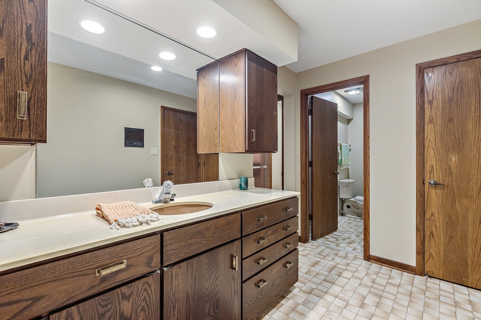 3 Split Rail Lemont, IL 60439 - Photo 34 of 39 Gallery Image 34