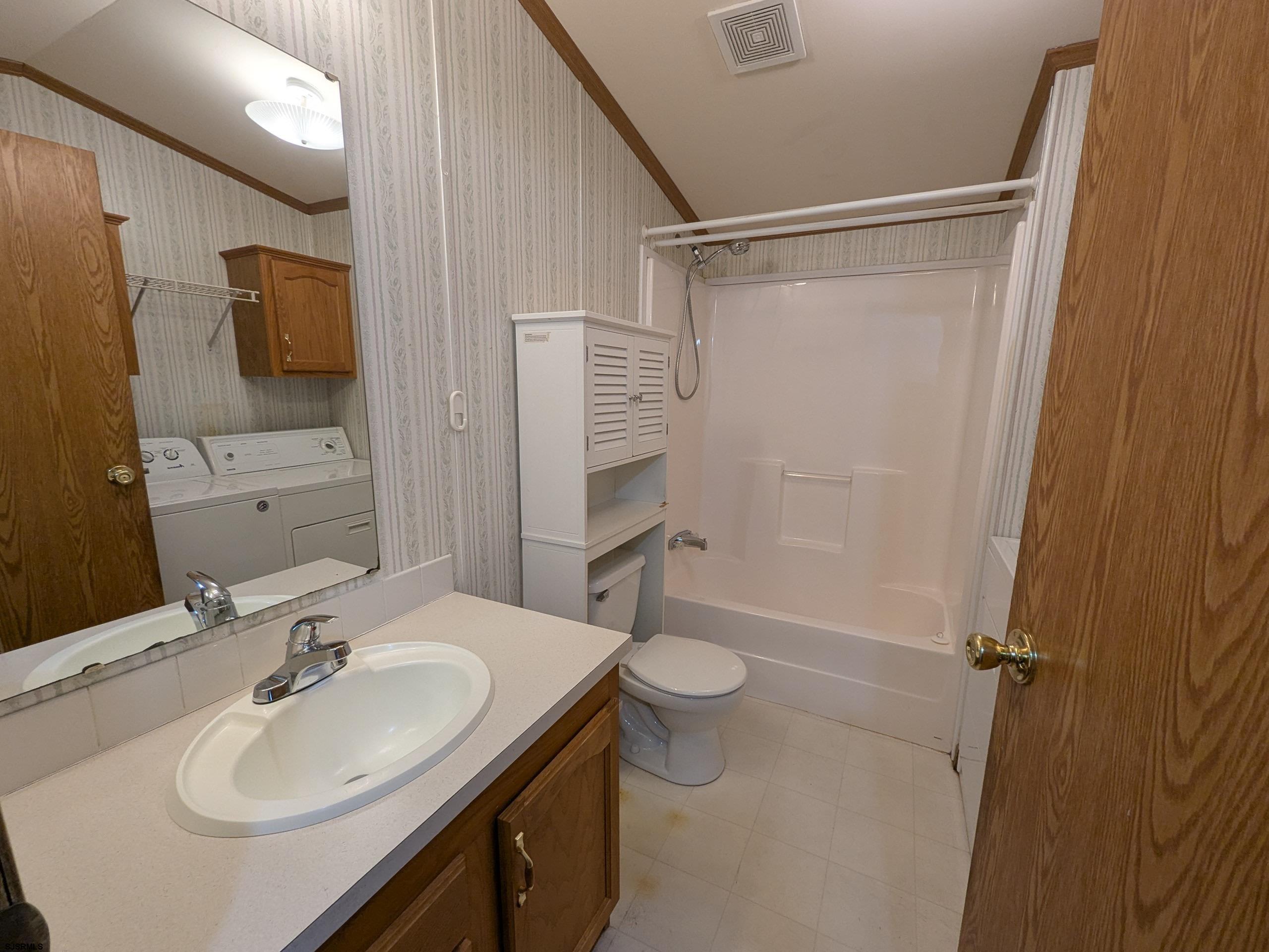 430 South Shore Road, Unit 21 Marmora, NJ 08223 - Photo 11 of 14 Gallery Image 11