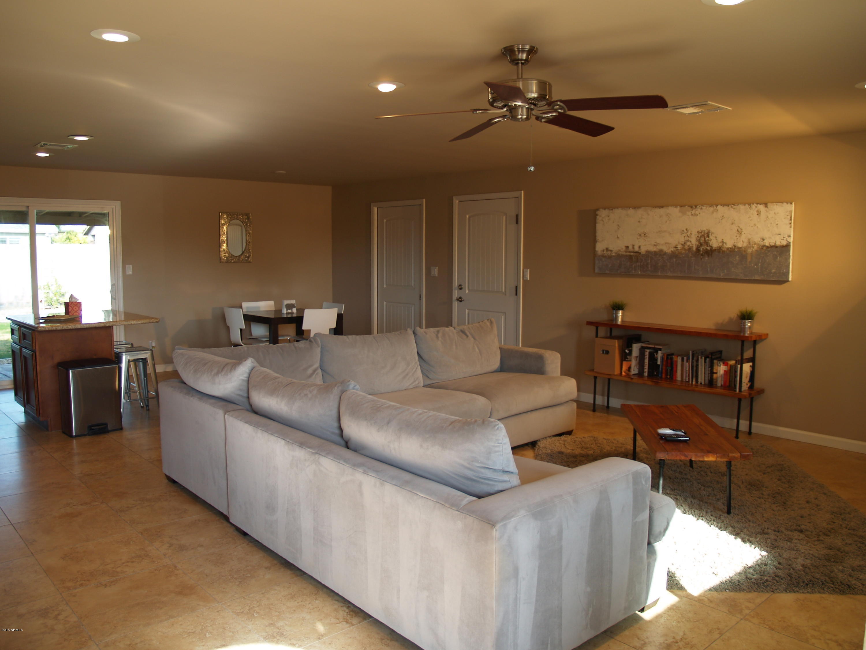 3702 East Nisbet Road Phoenix, AZ 85032 - Photo 2 of 13 Living Area