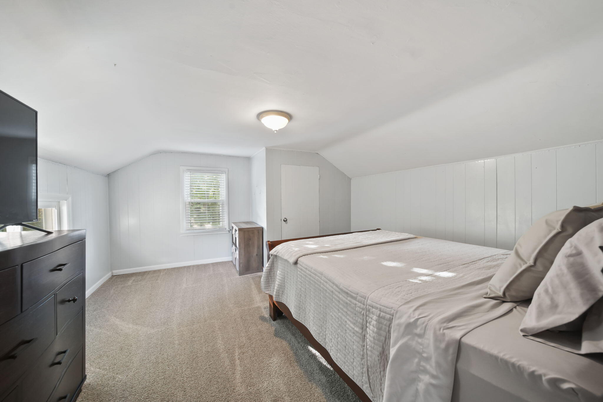 136 East Chestnut Street East Adrian, MI 49221 - Photo 20 of 33 23-web-or-mls-DSC07047