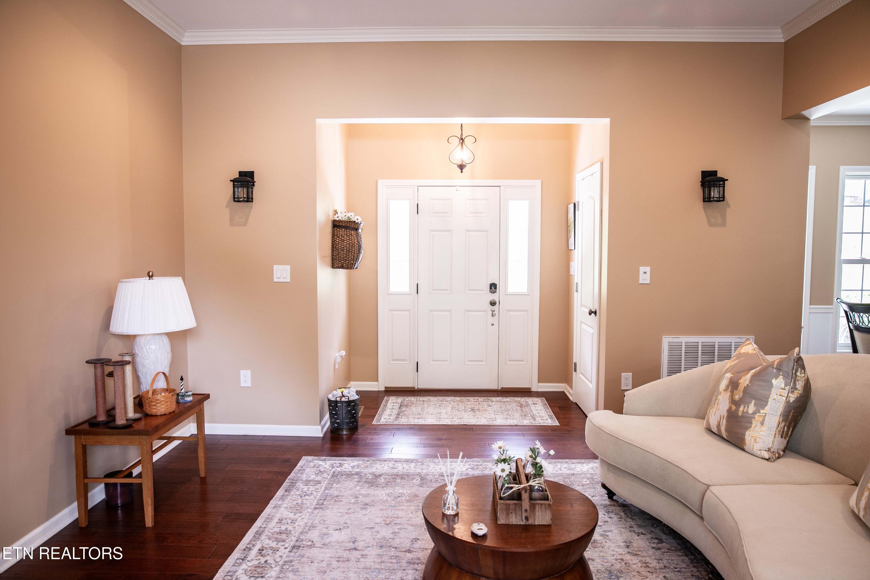 339 Eagles Ridge Tazewell, TN 37879 - Photo 6 of 23 Foyer