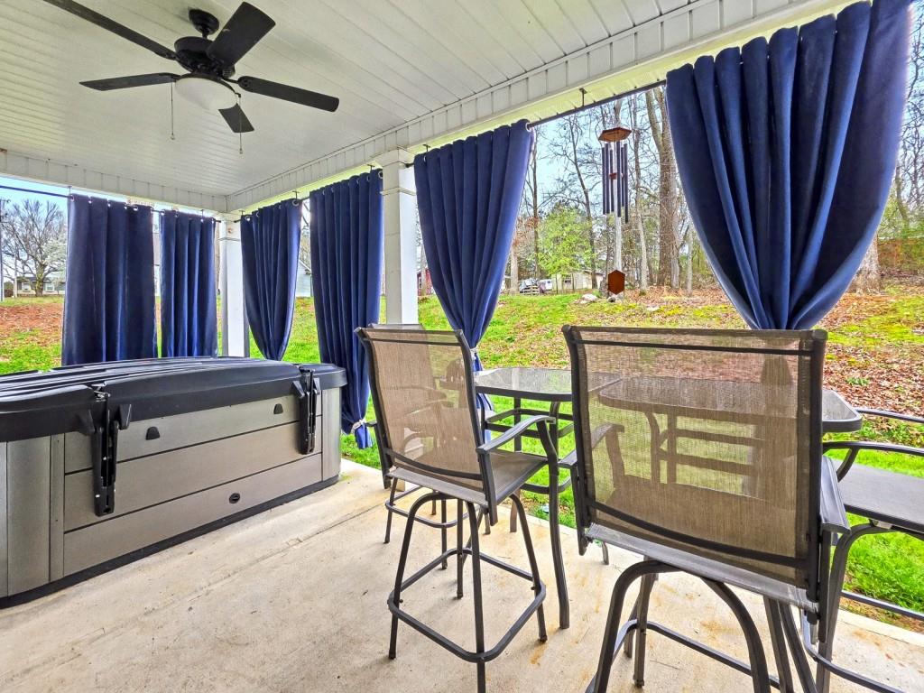 453 Mulberry Rock Road Temple, GA 30179 - Photo 26 of 35 a room with furniture and window