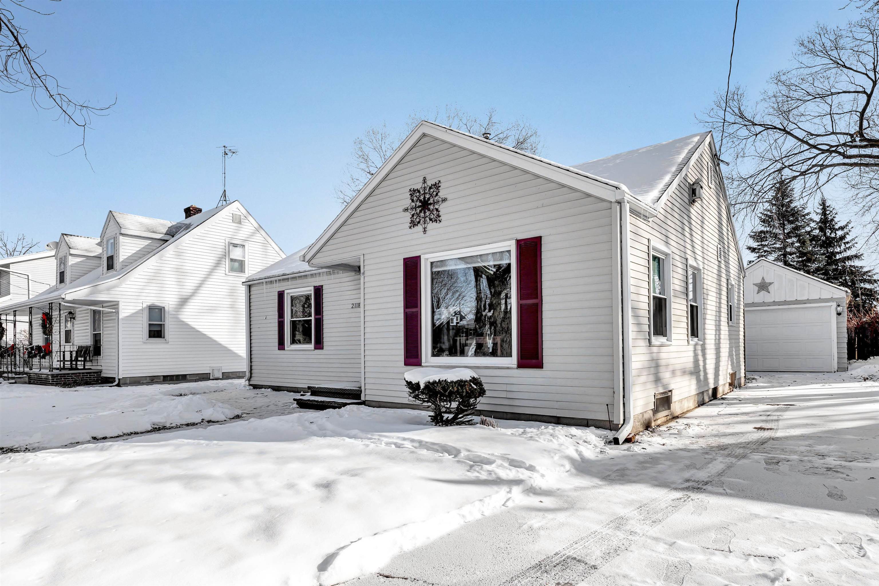 2118 North Appleton Street Appleton, WI 54911 - Photo 1 of 1 Gallery Image 1