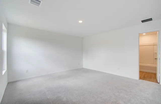 $1,850 | 248 Dallas Street, Angleton, TX 77515