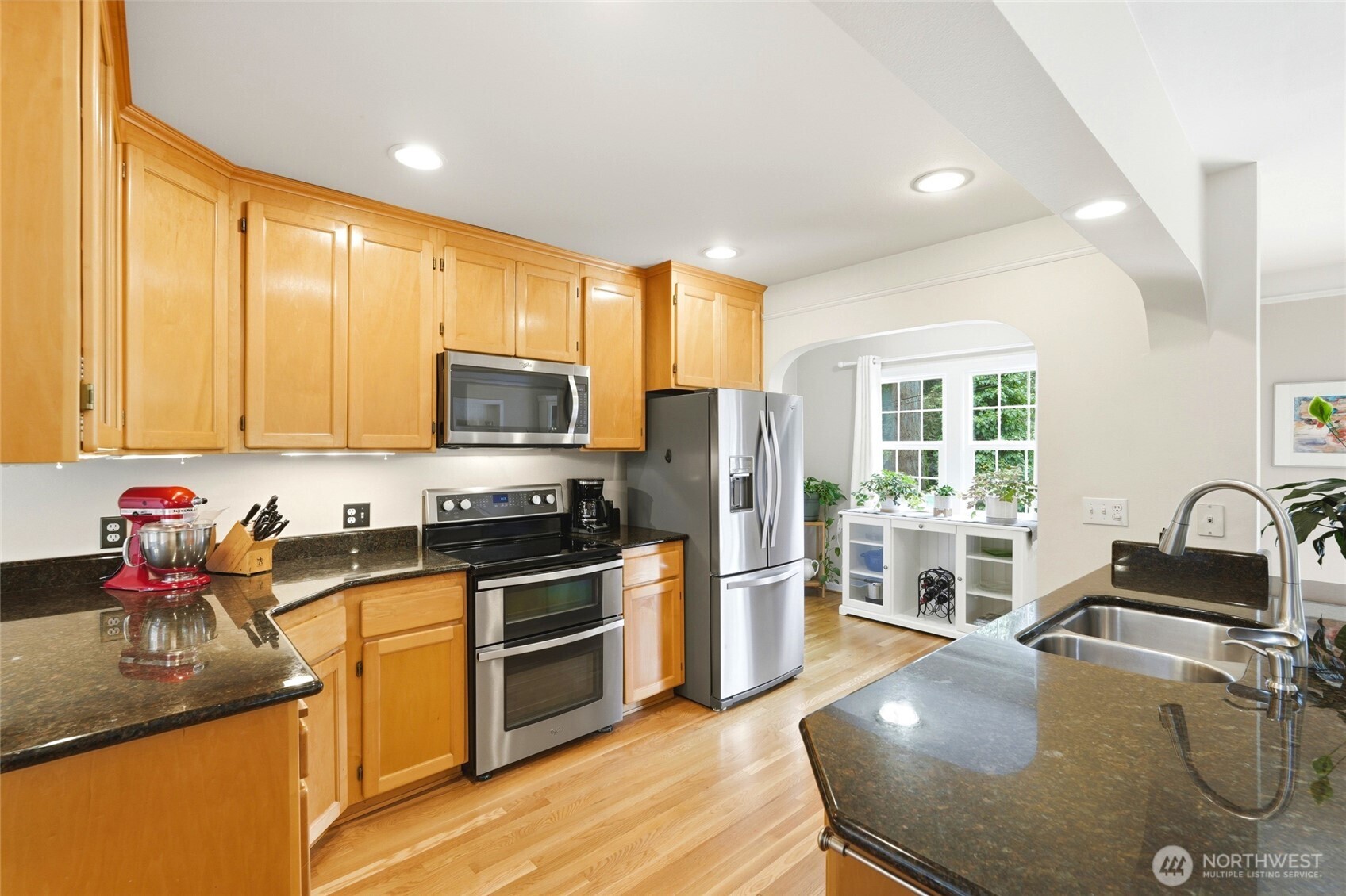 236 Southwest 166th Place Normandy Park, WA 98148 - Photo 10 of 39