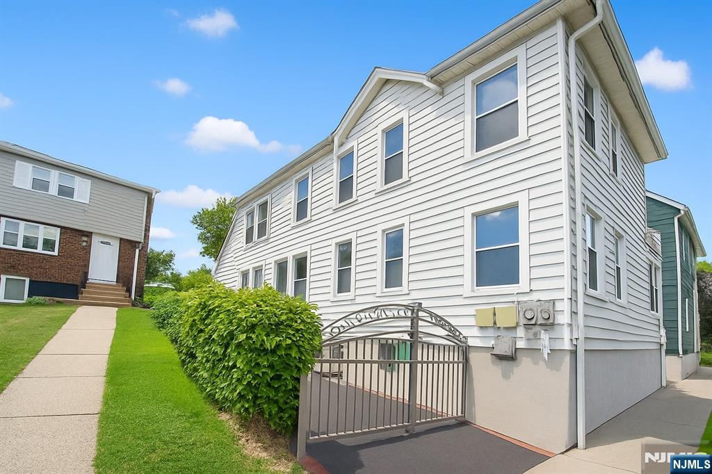 107 La France Avenue Bloomfield, NJ 07003 - Photo 3 of 34