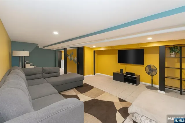 $739,000 | 107 La France Avenue, Bloomfield, NJ 07003