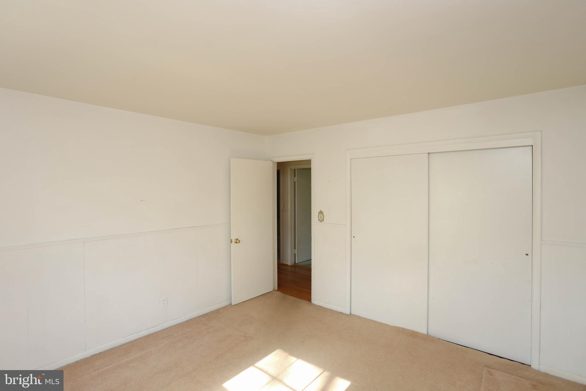9008 Dunloggin Road Ellicott City, MD 21042 - Photo 18 of 35