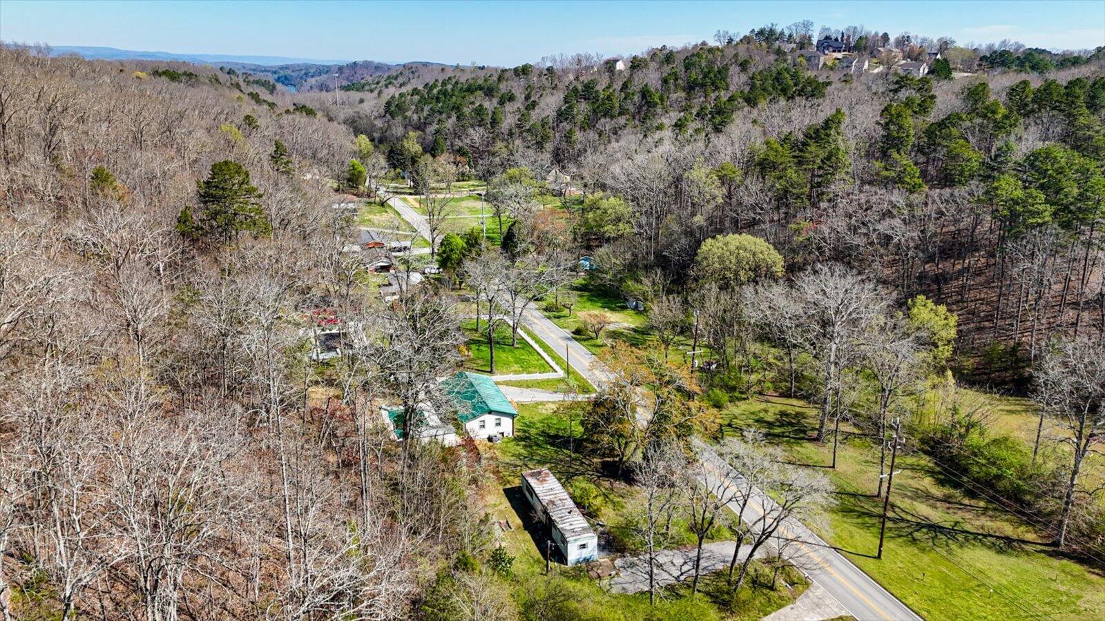 10725 Dallas Hollow Road Soddy Daisy, TN 37379 - Photo 11 of 13 11-10725 Dallas Hollow Rd-11