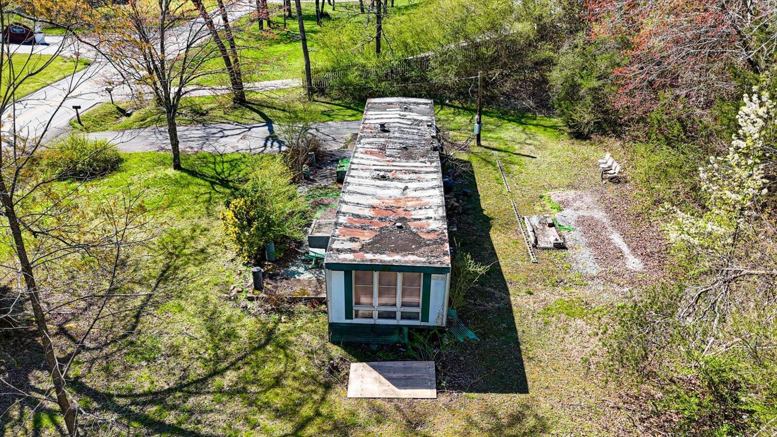 10725 Dallas Hollow Road Soddy Daisy, TN 37379 - Photo 4 of 13 04-10725 Dallas Hollow Rd-4