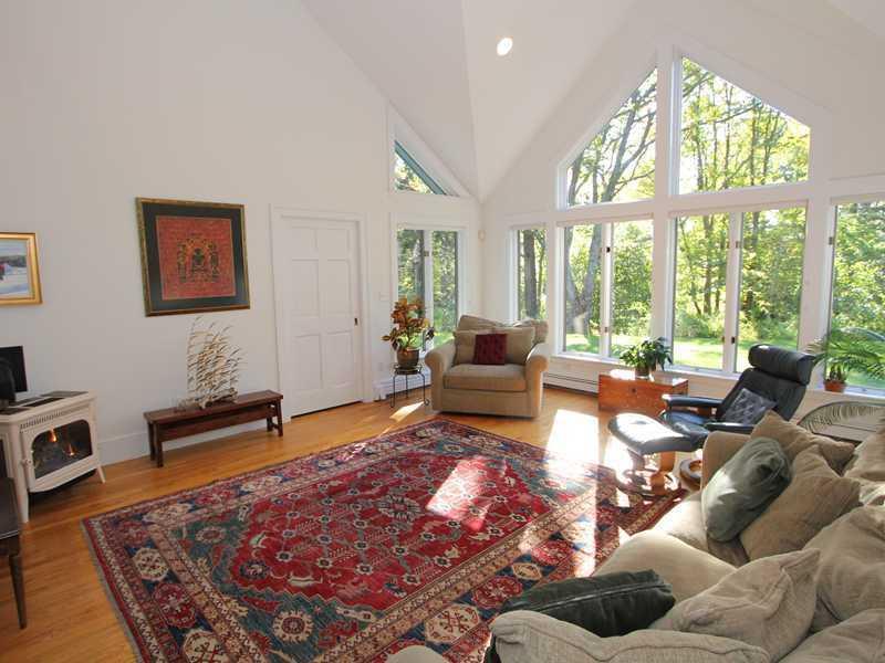 5 Graystone Road Cape Elizabeth, ME 04107 - Photo 5 of 24 Den/Family/Great Room. Vaulted Ceilings