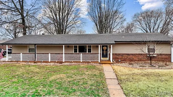 $279,900 | 44 Kimberly Court, Collinsville, IL 62234