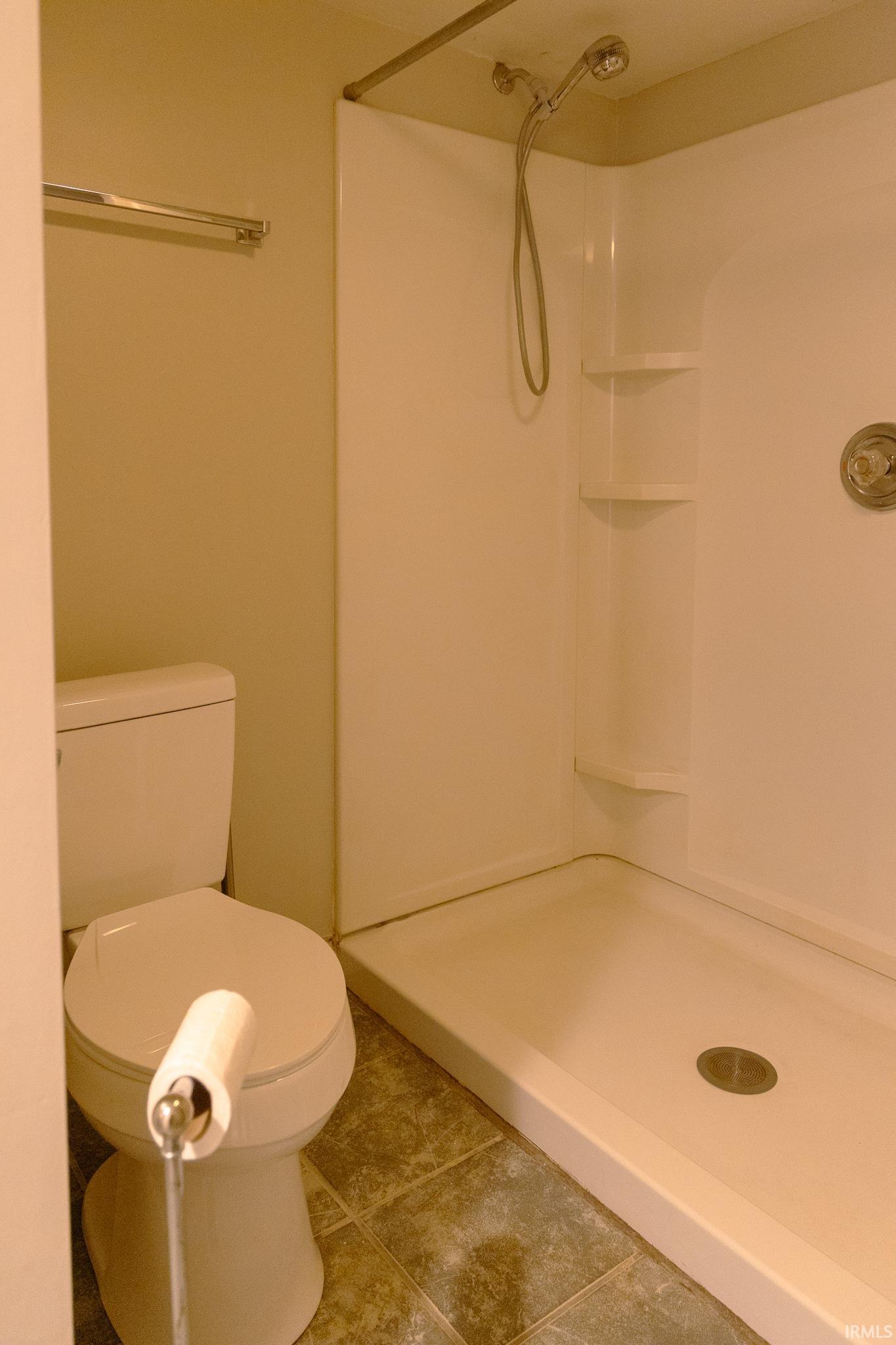 911 West Winding Way Bloomington, IN 47404 - Photo 20 of 29