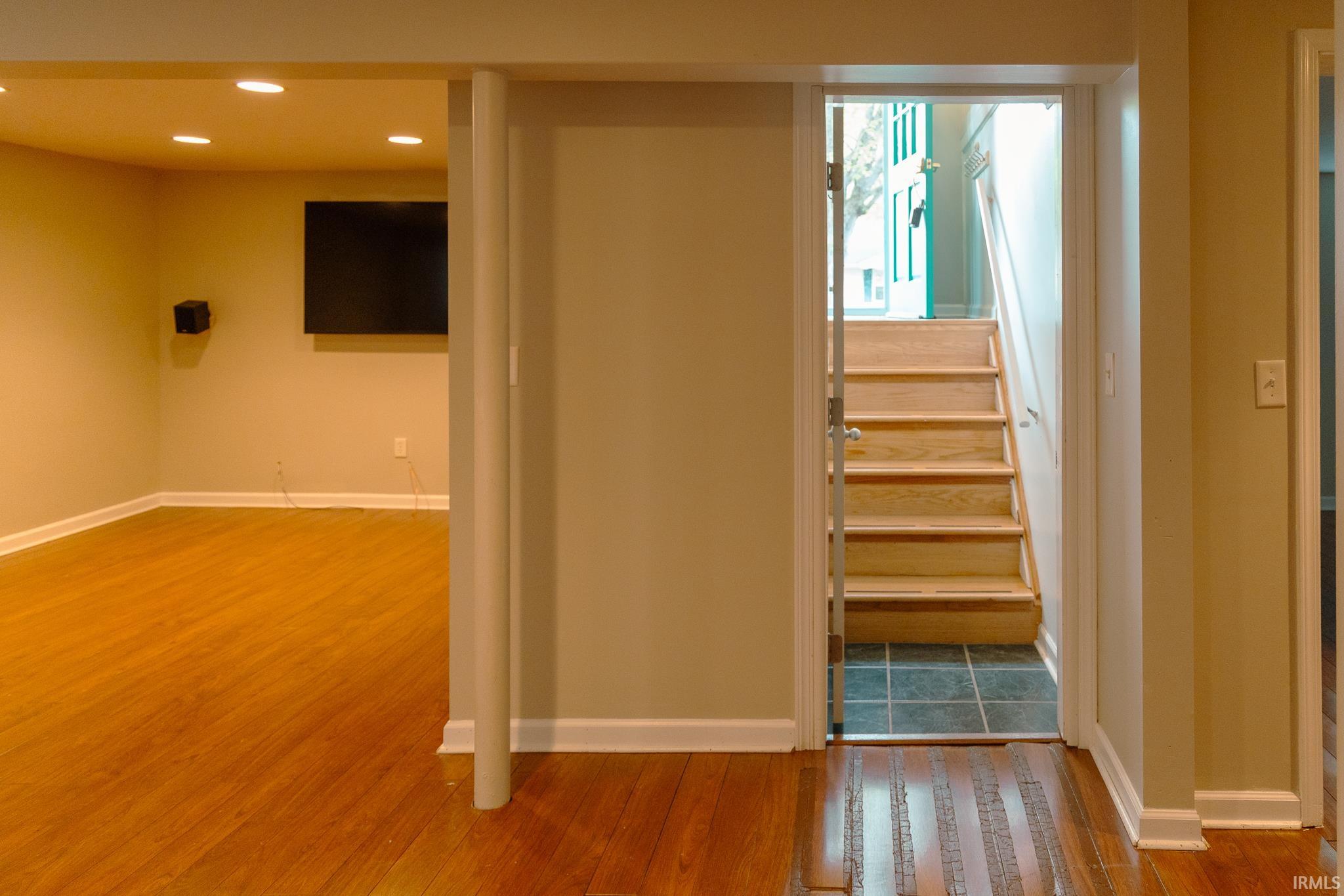 911 West Winding Way Bloomington, IN 47404 - Photo 22 of 29