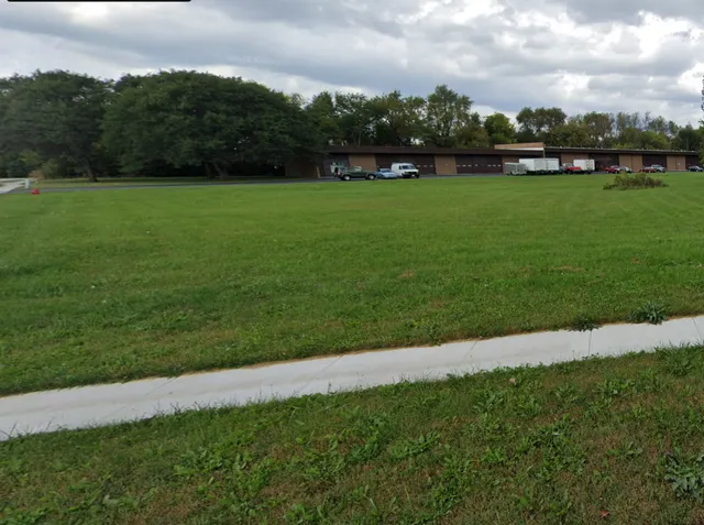 a view of building with outdoor space