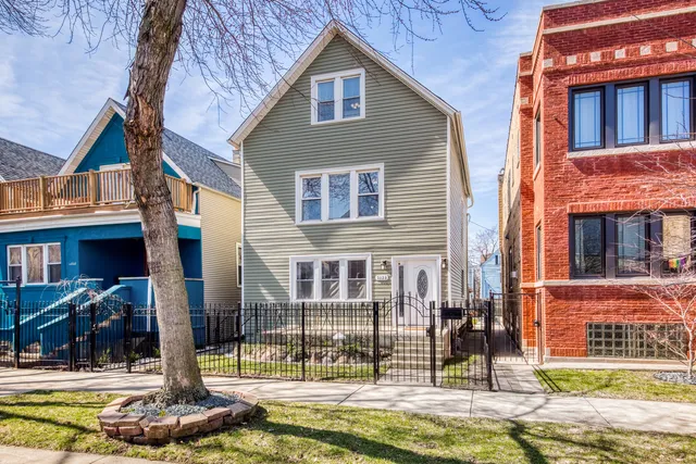 $750,000 | 3120 North Christiana Avenue, Chicago, IL 60618
