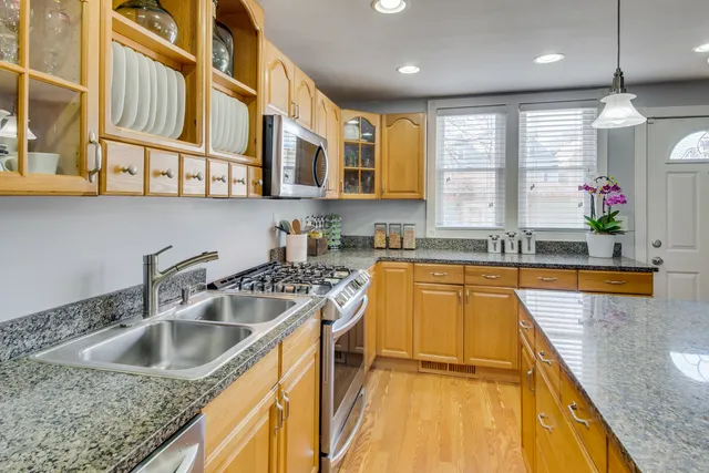 $750,000 | 3120 North Christiana Avenue, Chicago, IL 60618