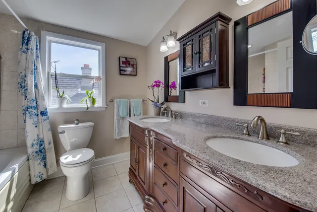 $750,000 | 3120 North Christiana Avenue, Chicago, IL 60618