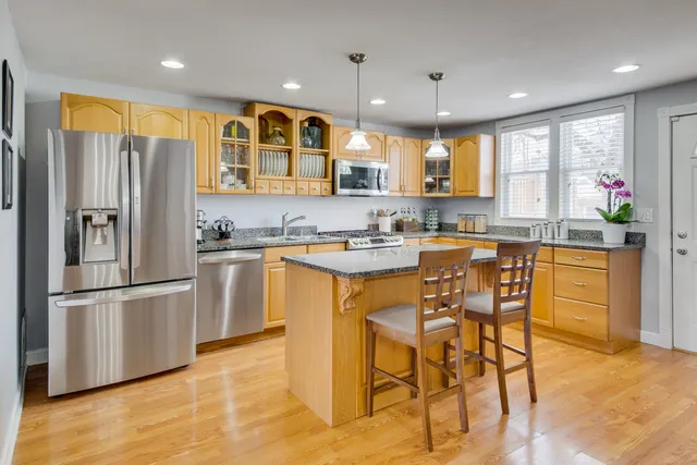 $750,000 | 3120 North Christiana Avenue, Chicago, IL 60618