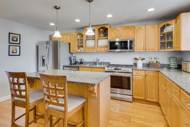 $750,000 | 3120 North Christiana Avenue, Chicago, IL 60618