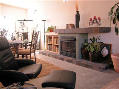 419 East Lester Street, Unit 421 Tucson, AZ 85705 - Photo 2 of 9