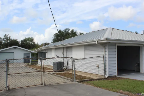 $185,000 | 248 Ledet Lane, Larose, LA 70373