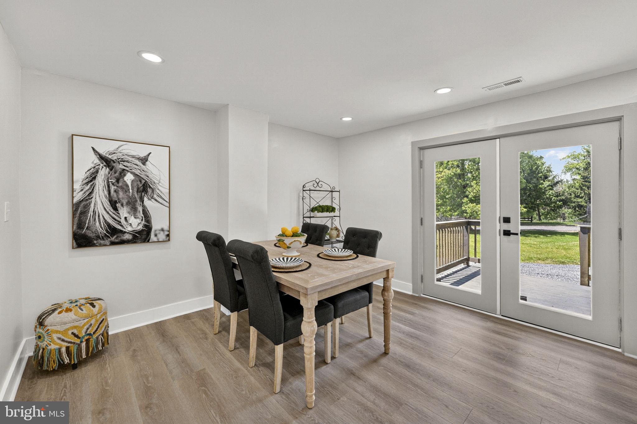 33960 Welbourne Road Upperville, VA 20184 - Photo 10 of 43 Bright dining space with outdoor views.