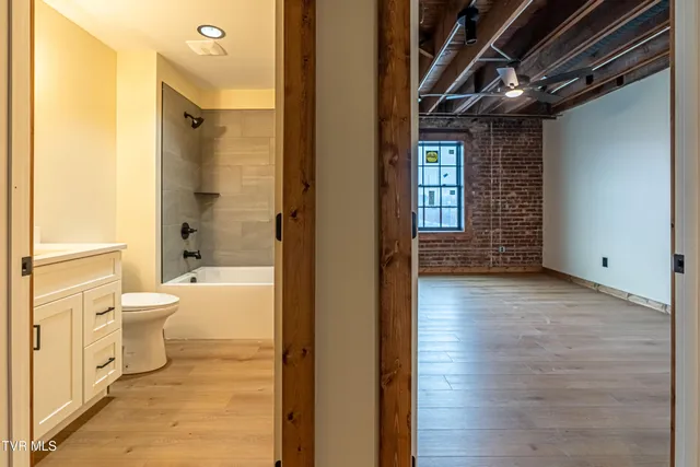 $2,775 | 453 East Main Street, Unit 500, Kingsport, TN 37660