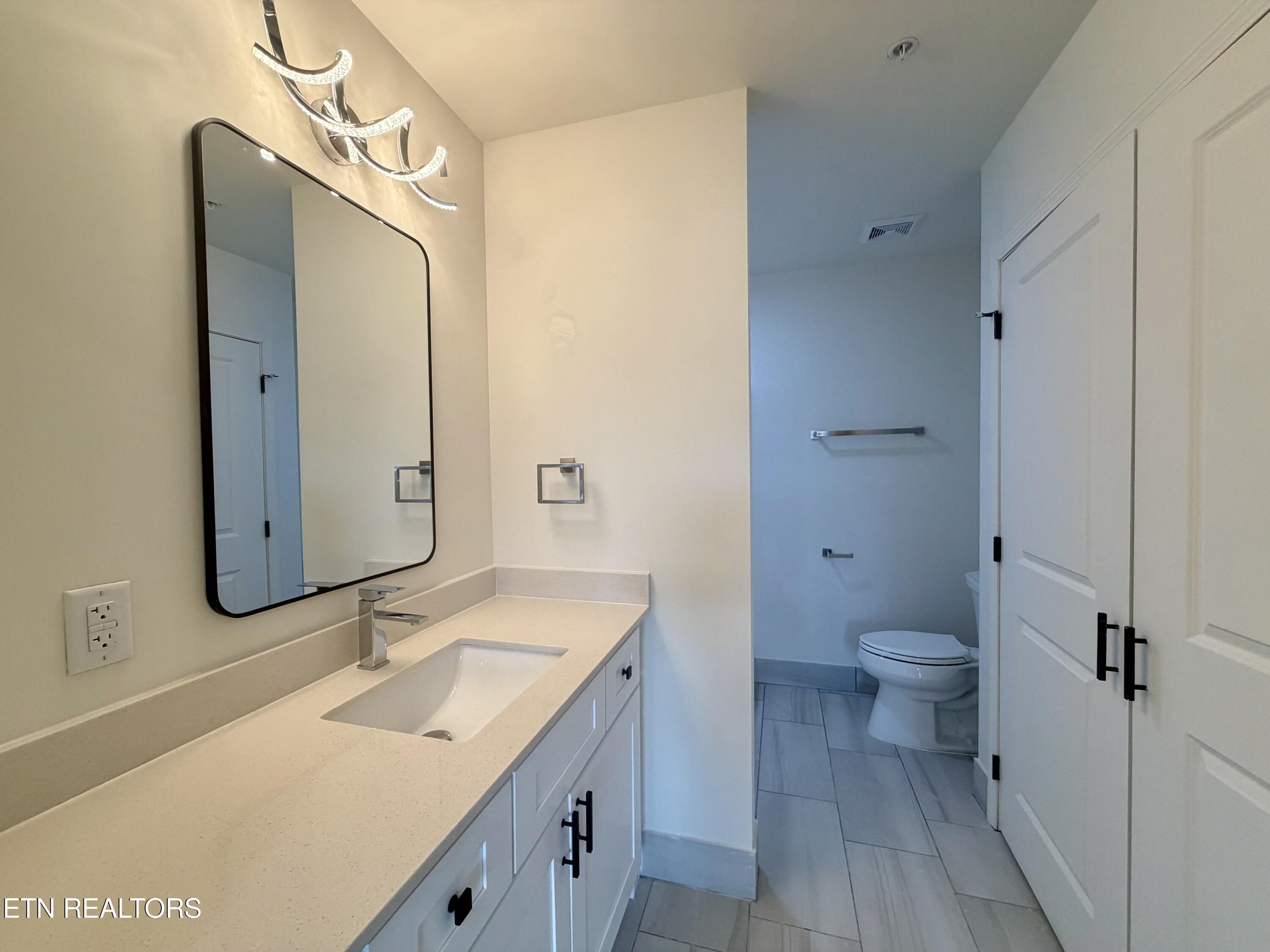 129 Sugarfoot Way, Unit 503 Pigeon Forge, TN 37863 - Photo 5 of 9 IMG_9831