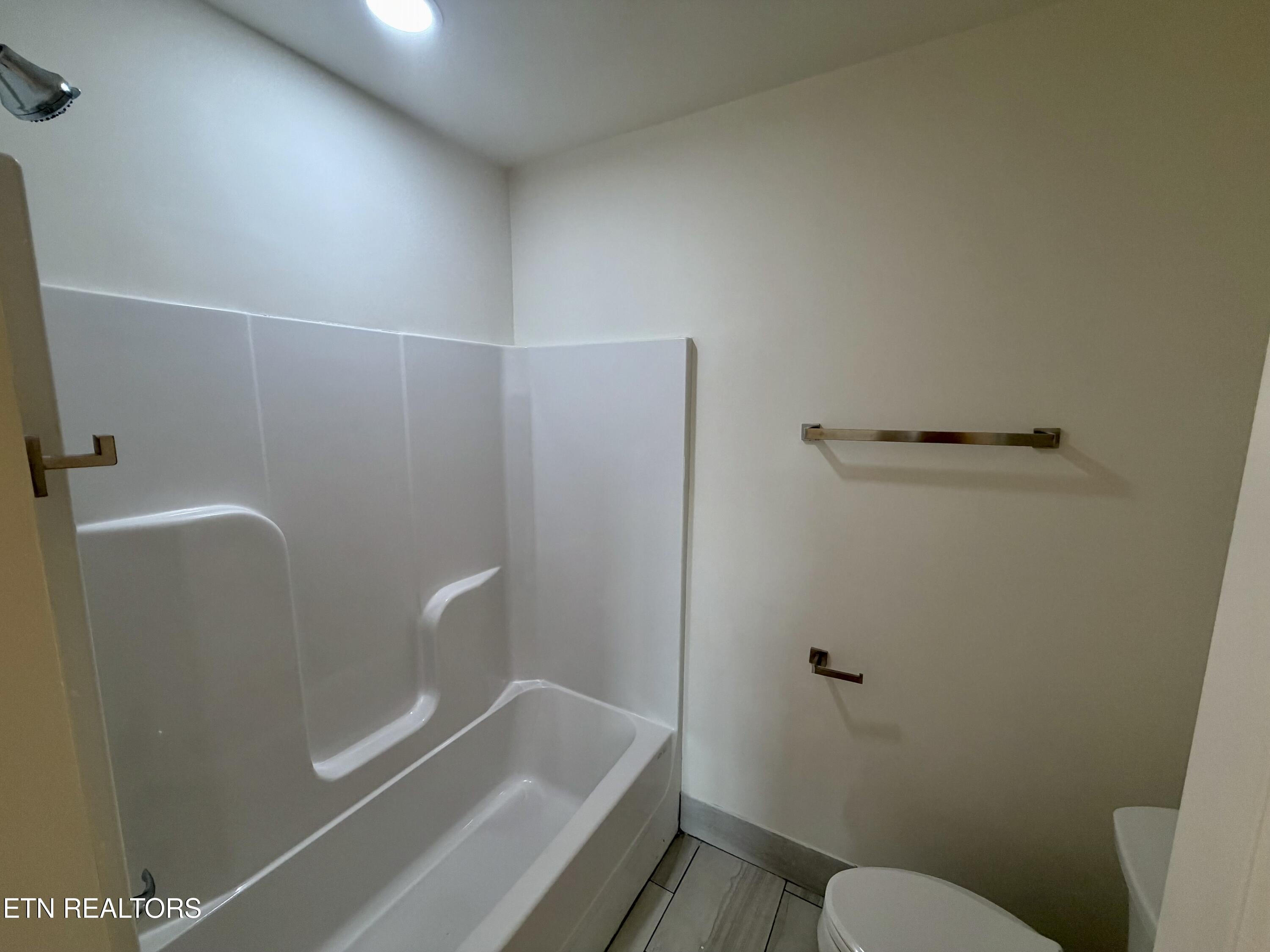 129 Sugarfoot Way, Unit 503 Pigeon Forge, TN 37863 - Photo 6 of 9 IMG_9832