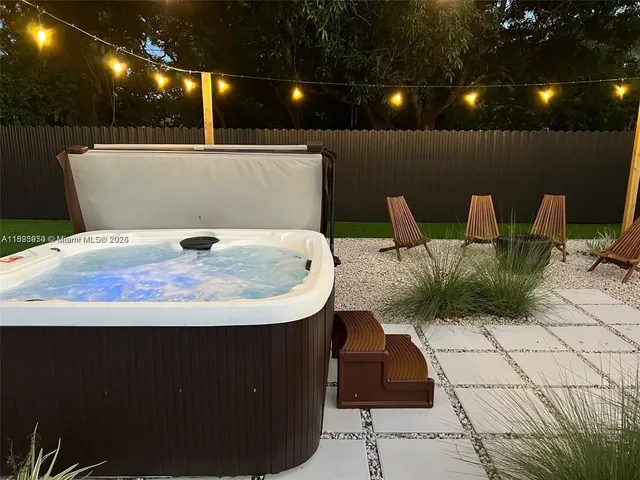 $590,000 | 2718 Adams Street, Hollywood, FL 33020