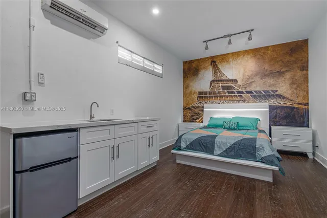 $590,000 | 2718 Adams Street, Hollywood, FL 33020