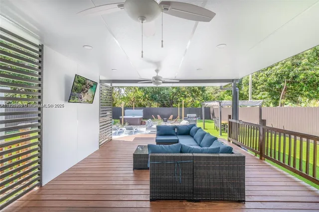 $590,000 | 2718 Adams Street, Hollywood, FL 33020