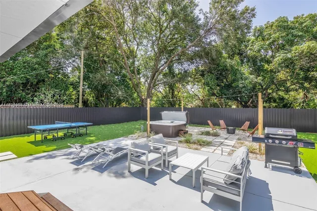 $590,000 | 2718 Adams Street, Hollywood, FL 33020