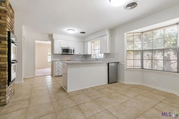 $359,900 | 12275 East Sheraton Avenue, Baton Rouge, LA 70815