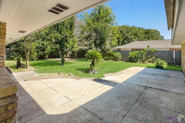 $359,900 | 12275 East Sheraton Avenue, Baton Rouge, LA 70815