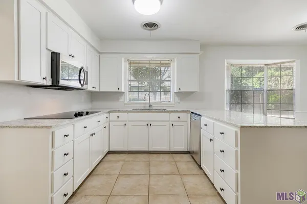$359,900 | 12275 East Sheraton Avenue, Baton Rouge, LA 70815