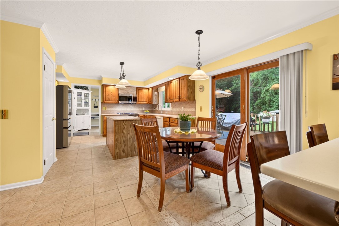 74 Falling Brook Road Perinton, NY 14450 - Photo 16 of 50