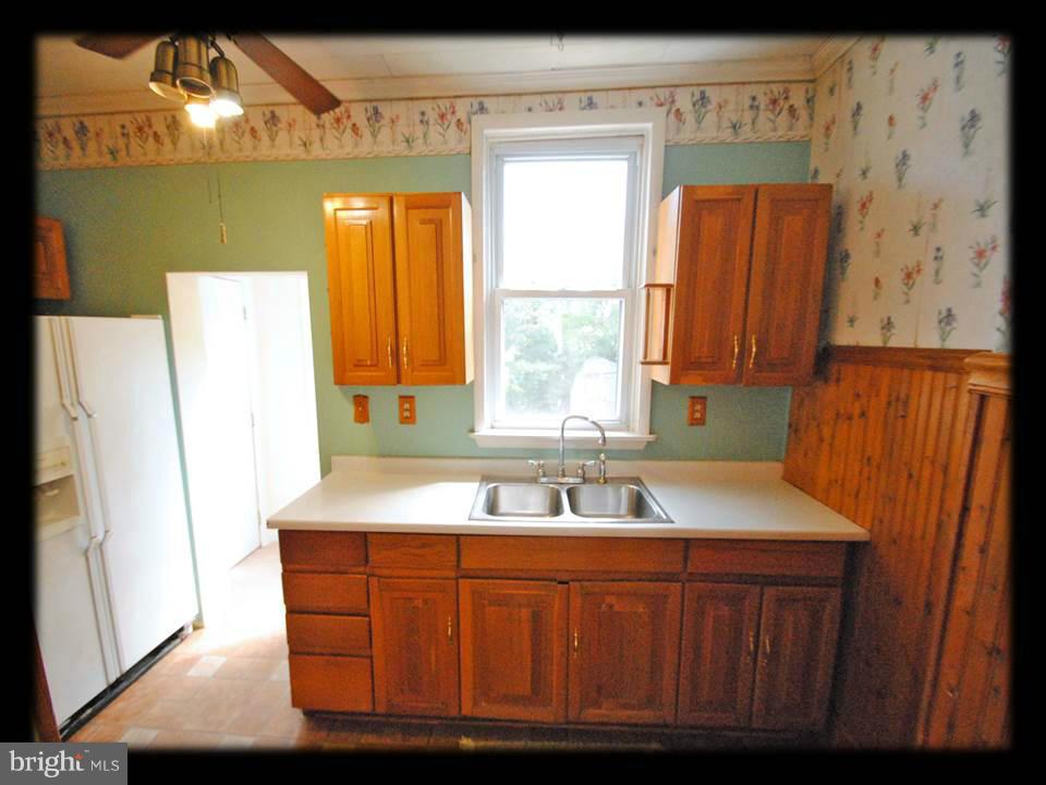 703 Mace Avenue Baltimore, MD 21221 - Photo 12 of 15 KITCHEN