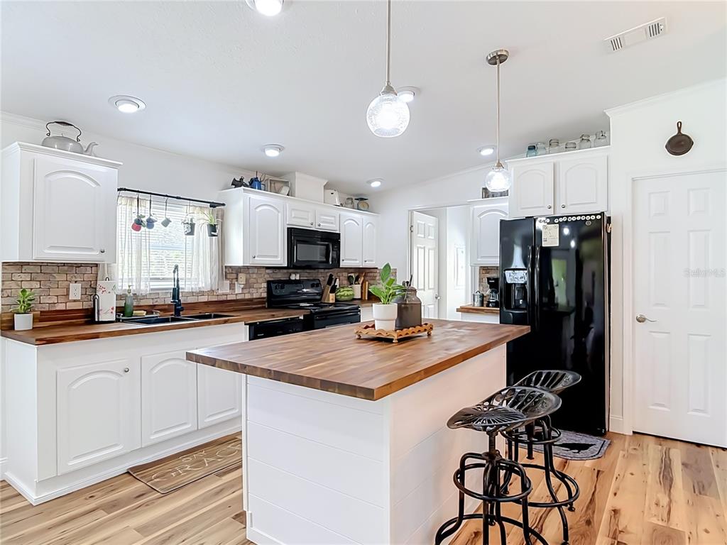 31120 Lake Holly Road DeLand, FL 32720 - Photo 13 of 64 Gallery Image 13