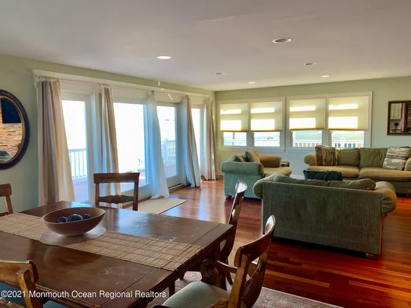 $9,600 | 919 North Ocean Avenue, Seaside Park, NJ 08752